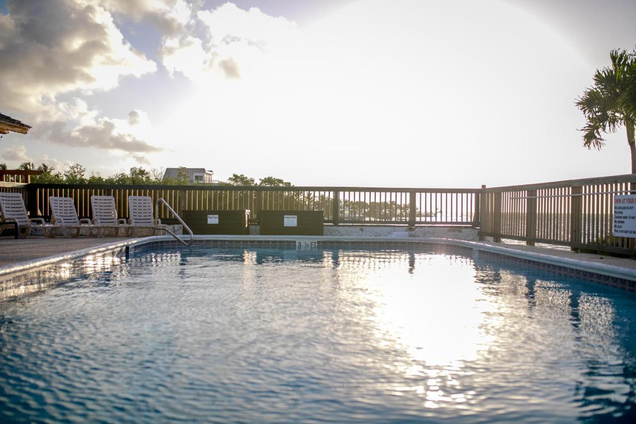 Ragged Edge Resort & Marina اسلامورادا المظهر الخارجي الصورة