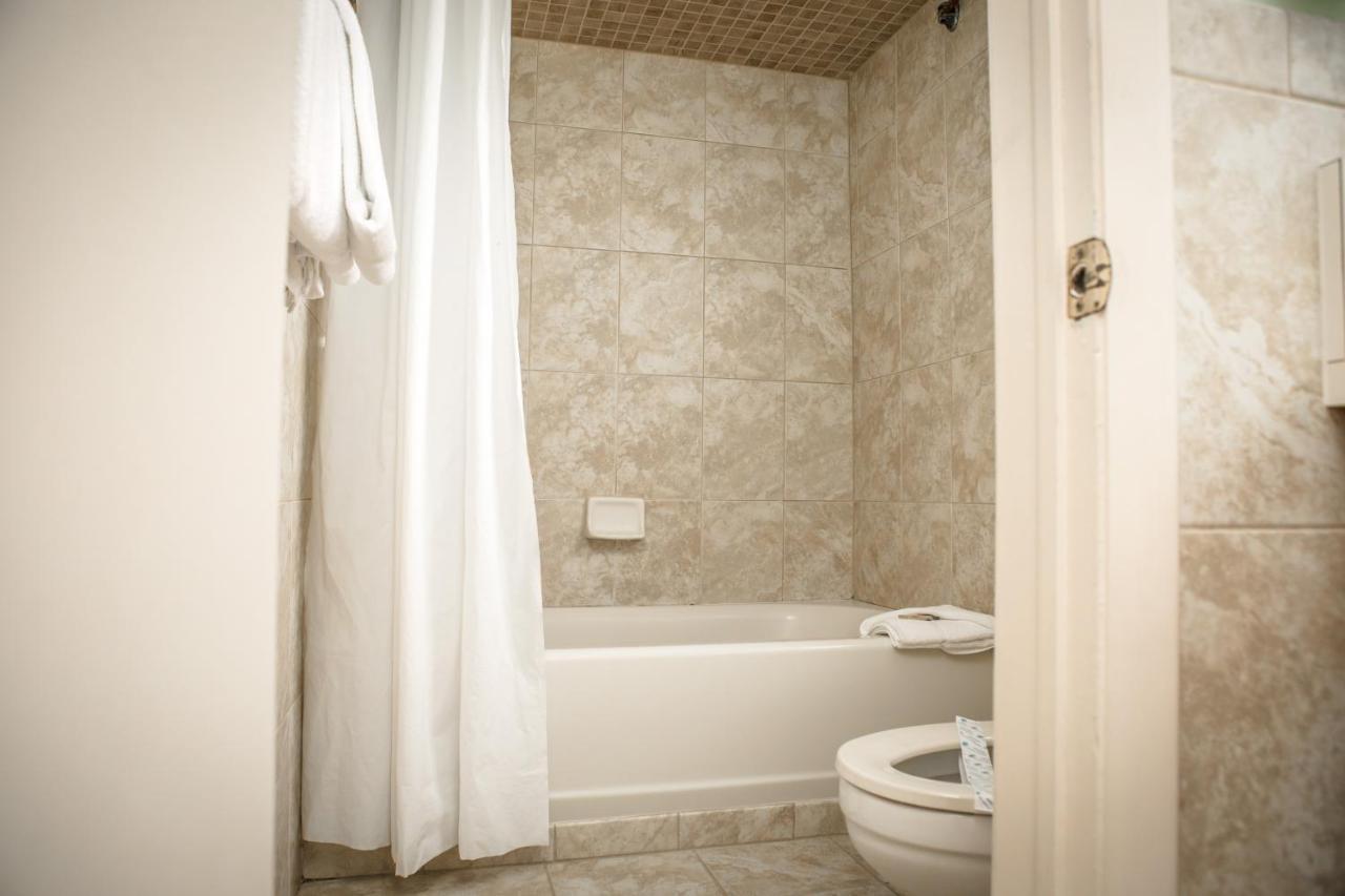 Ragged Edge Resort & Marina اسلامورادا المظهر الخارجي الصورة