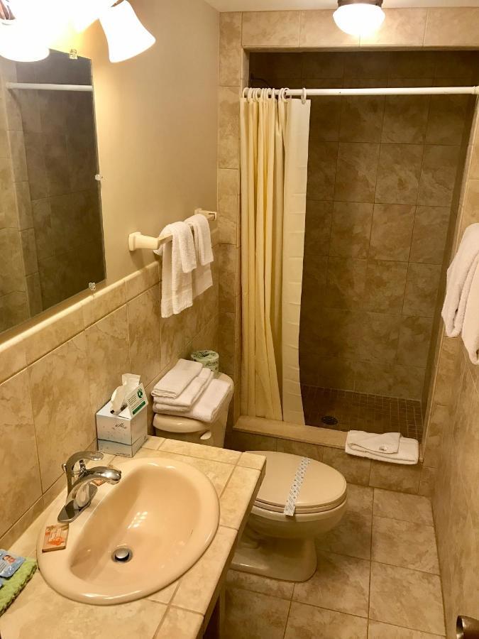 Ragged Edge Resort & Marina اسلامورادا المظهر الخارجي الصورة